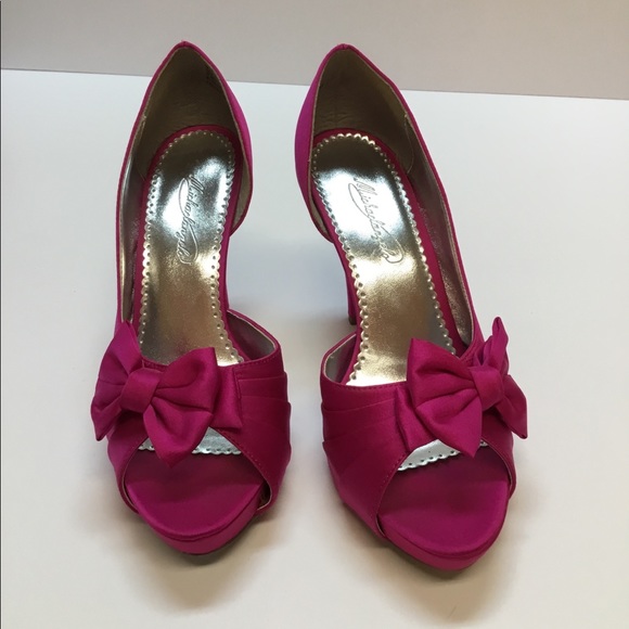 Michaelangelo Shoes - Michaelangelo Gorgeous Hot Pink Heels.